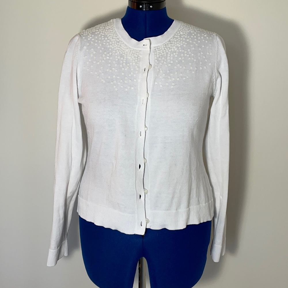 GAP embellished cotton crew neck white cardigan EUC